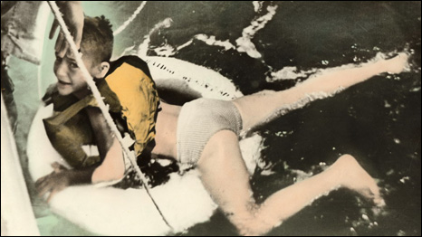 Roger Woodward being rescued