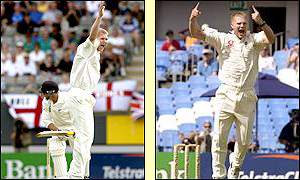 England's Matthew Hoggard  removed New Zealand captain Stephen Fleming for just one run
