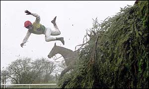 Tom Doyle parts company with his Esprit de Cotte in the 2001 National
