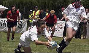 Sue Day dives over for her third try 
