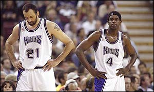 Chris Webber and Vlade Divac of the Kings