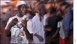 President Kabbah's supporters celebrate in Freetown