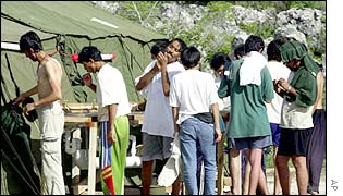 Australian asylum seekers held on Nauru