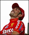 Gilberto Simoni celebrates his victory in stage 11