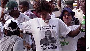Supporters of Sierra Leone's President Ahmad Tejan Kabbah