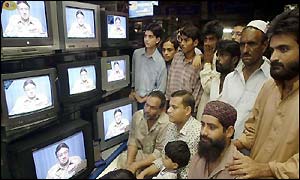 Karachi TV shop tunes in to speech