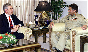 Jack Straw and Pervez Musharraf