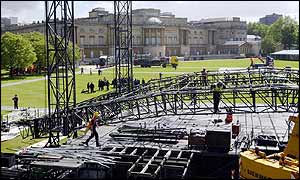 The stage is being erected outside Buckingham Palace