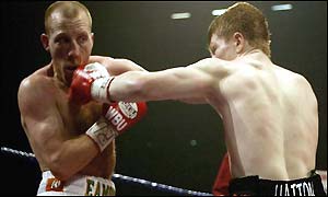 Ricky Hatton lands a left hook on Eamonn Magee's chin