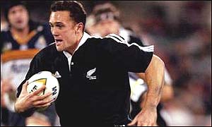 Caleb Ralph was the leading try-socrer for the Canterbury Crusaders in 2002 with 10 tries