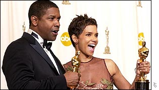 Denzel Washington and Halle Berry 