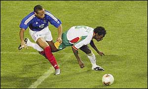Aliou Cisse could play in the Premiership next season