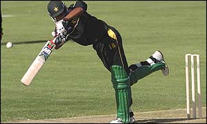 Shoaib Malike on the offensive