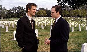 Peter Krause (Nate Fisher) and Michael C Hall (David Fisher)