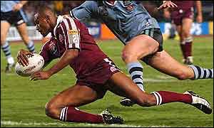 Lote Tuqiri touches down for the Maroons