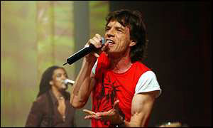 Mick Jagger singing live