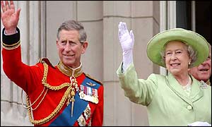 Prince Charles and the Queen wave to wellwishers from the balcony of Buckingham Palace
