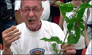 Challenger Stanley Dinnup  in the nettle eating contest