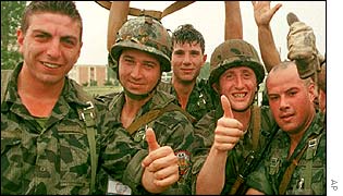 Bulgarian and Georgian soldiers