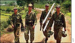 Indian soldiers in Kashmir