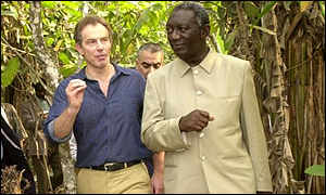 Tony Blair and Ghana's President John Kufuor 