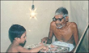 Bangladeshi household 