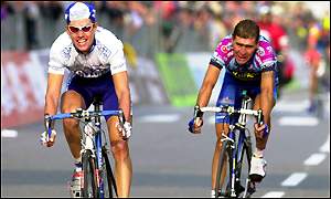 Rumsas beats Casagrande