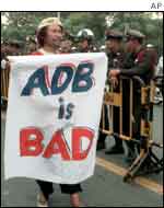 Thai protesters