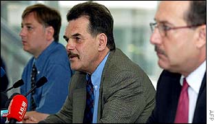 Anton Maag, centre, with other Skyguide officials