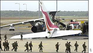 Attack against the Ski Lanka international airport in July 2001