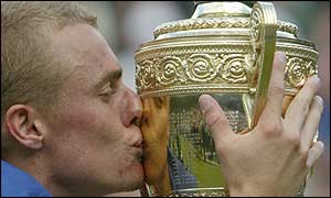 World number one Lleyton Hewitt enjoys that golden feeling