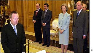 Josep Pique is sworn in as Science and Technology minister