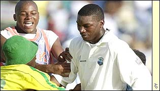 Gayle reaches a double century against New Zealand