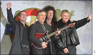 Robert De Niro poses with Ben Elton, Brian May and Roger Taylor before the launch of We Will Rock You