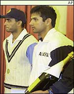 Sourav Ganguly and Rahul Dravid
