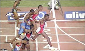 Carl Lewis regains his 100m world record when he wins the 1991 World Championships  in 9.86