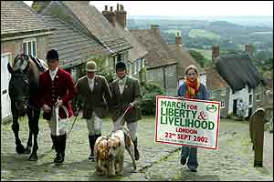 Hunters setting off for London   PA