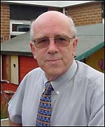 Robin Davies, head teacher Ysgol Heol Goffa