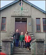 Bro Fana hall