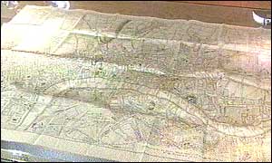 Folding map