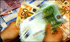 Euro notes being counted