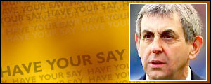 Scotland rugby coach Ian McGeechan has announced his retirement 