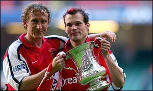 Ray Parlour and Freddie Ljungberg score the goals as Arsenal win the  FA Cup final