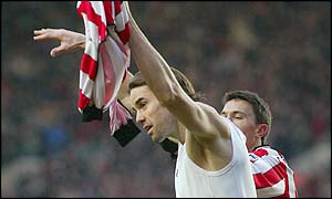 Jo Tessem celebrates after he  makes it 2-0 to Southampton 