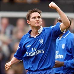  Frank Lampard  levels the score for Chelsea just before half time 