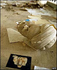 Broken sculpture