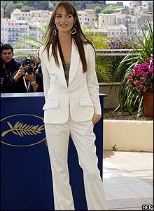Saffron Burrows