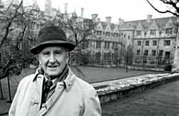JRR Tolkien, Lewis' friend 