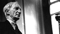 Sir William Beveridge (1879-1963) addresses the audience at a Liberal meeting at the Caxton Hall in London, 1943