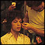 Mick Jagger sendo maquiado (Copyright @Ethan Russell. Todos os direitos reservados)